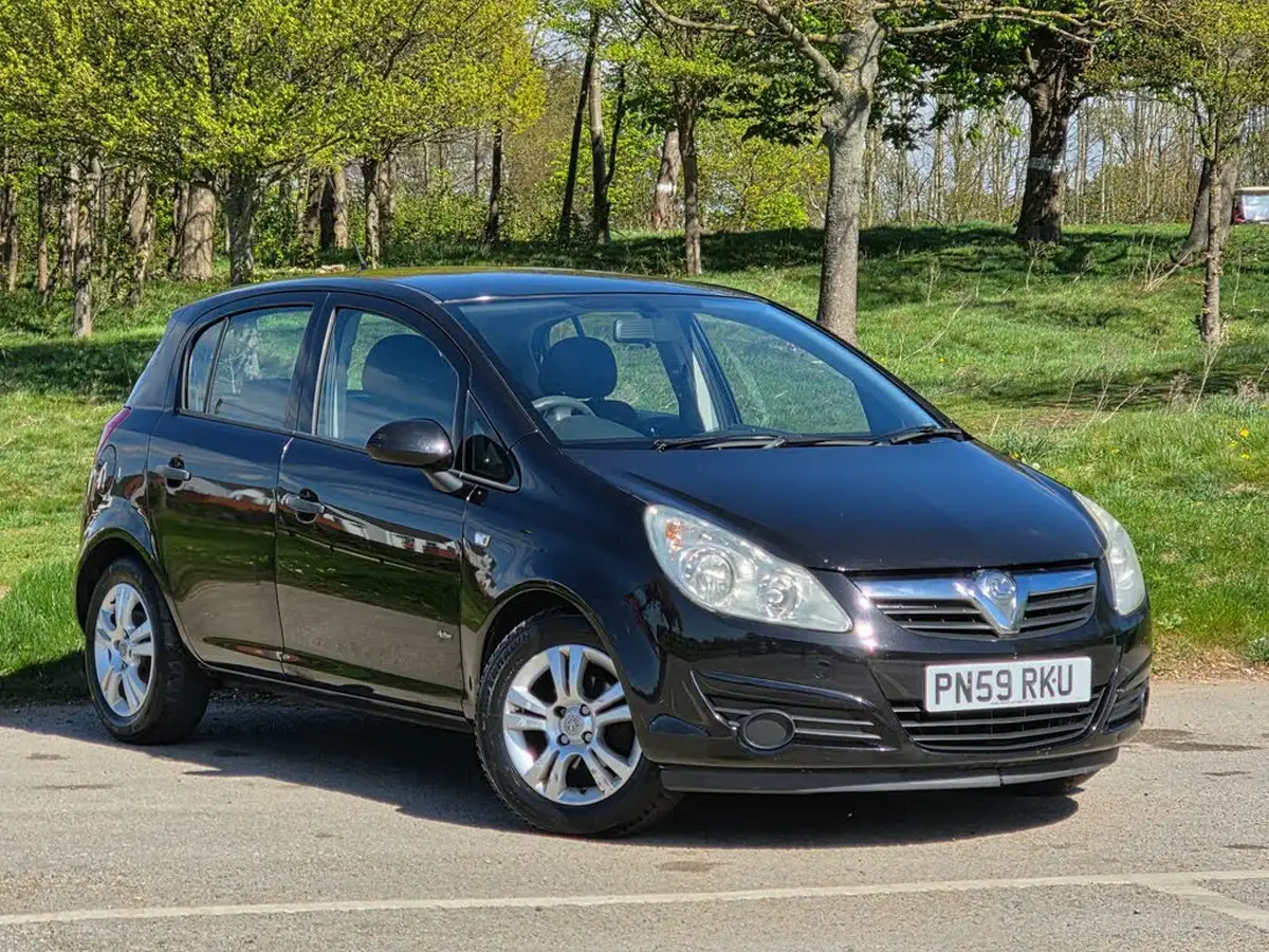 2009-vauxhall-corsa-12-active-ac-5d-big-0