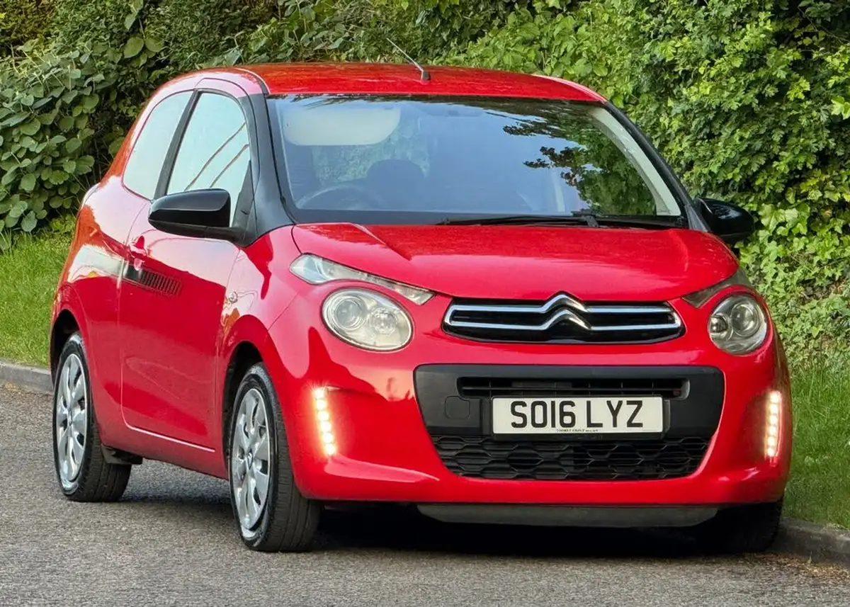 2016-citroen-c1-10-vti-feel-3d-big-0