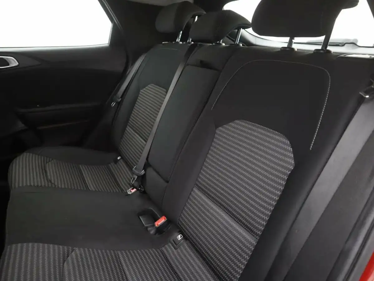 2022-kia-xceed-10-t-gdi-2-big-14