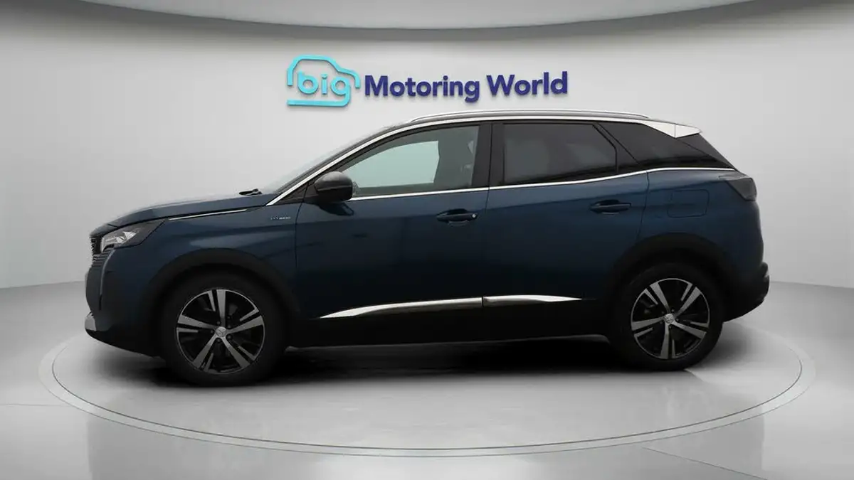 2022-peugeot-3008-suv-16-puretech-gt-225bhp-hybrid-e-eat8-big-4