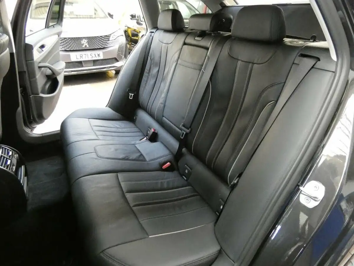 2022-bmw-5-series-20-530e-se-touring-5d-big-69