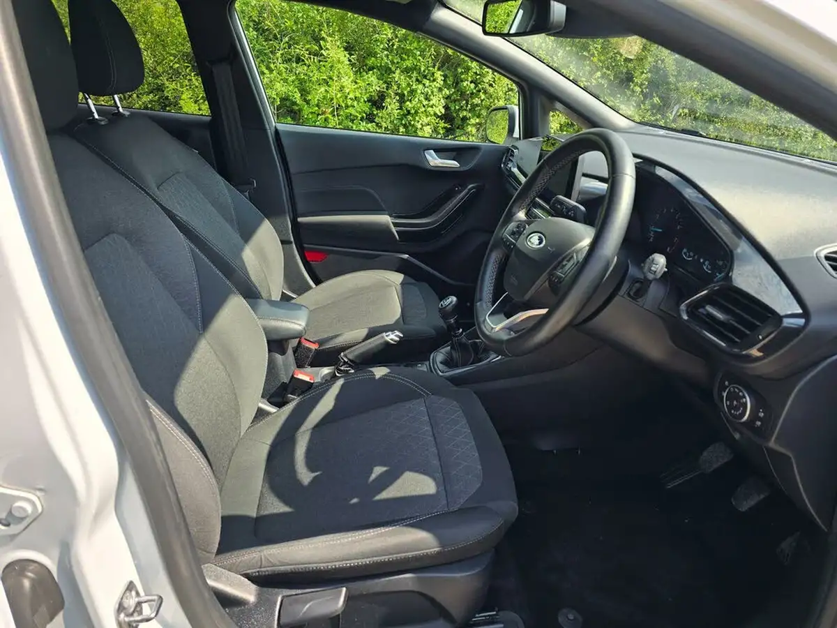 2021-ford-fiesta-10t-active-edition-125ps-hybrid-mhev-big-39