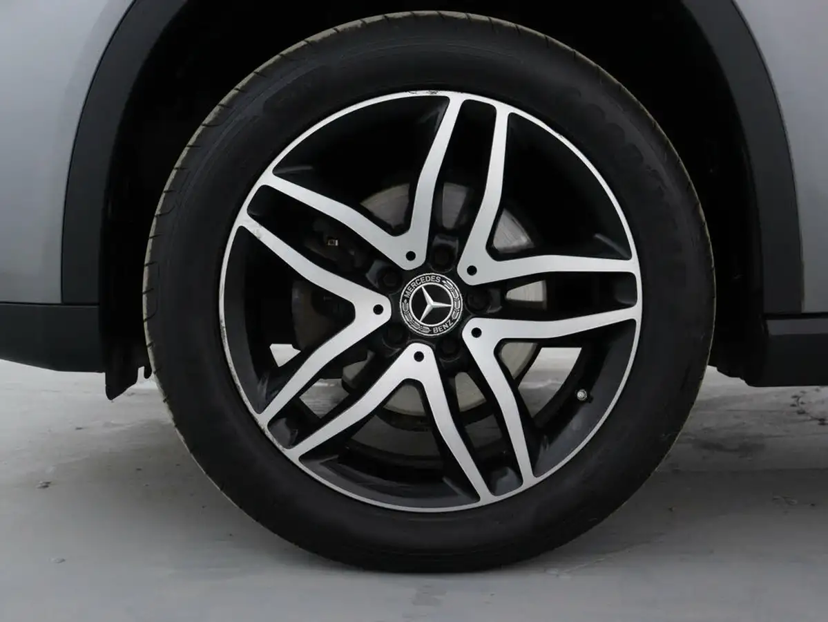 2020-mercedes-benz-gla-class-16-gla-180-urban-edition-7g-dct-big-12