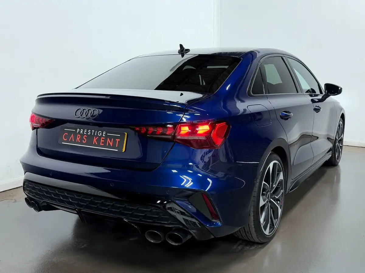 2024-audi-s3-big-11
