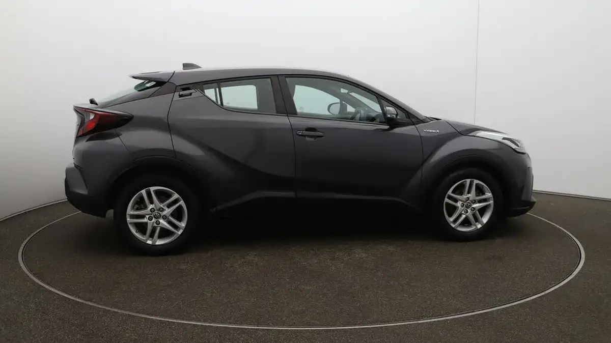 2020-toyota-c-hr-18-vvt-i-icon-parking-pack-big-49