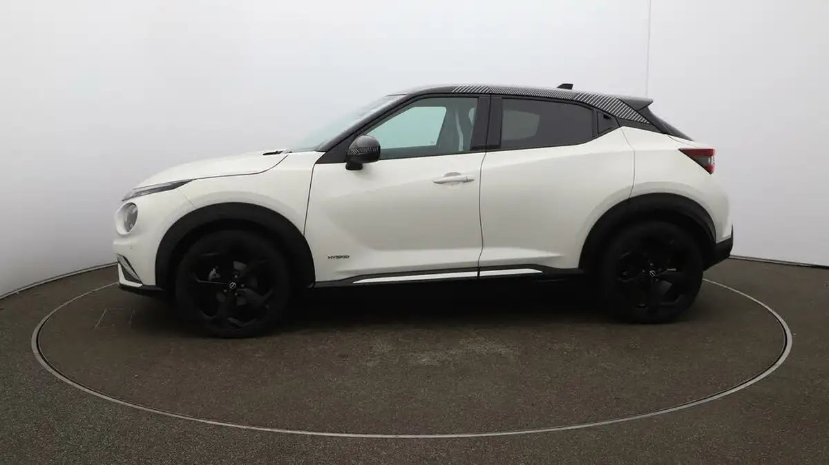 2022-nissan-juke-16-hybrid-premiere-edition-big-4