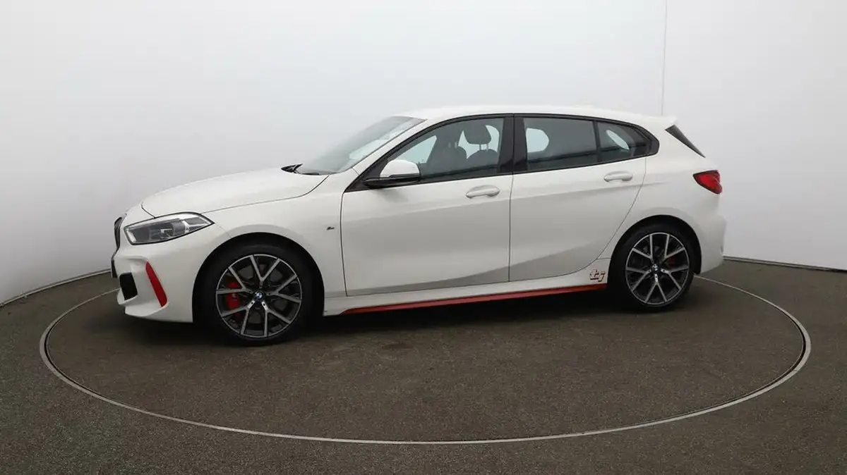2023-bmw-1-series-20-128ti-lcp-big-65