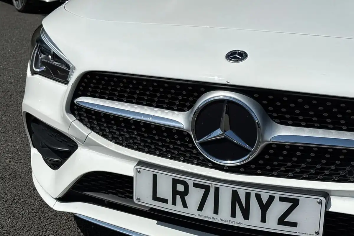 2021-mercedes-benz-cla-13-cla-180-amg-line-premium-plus-coupe-4d-big-25