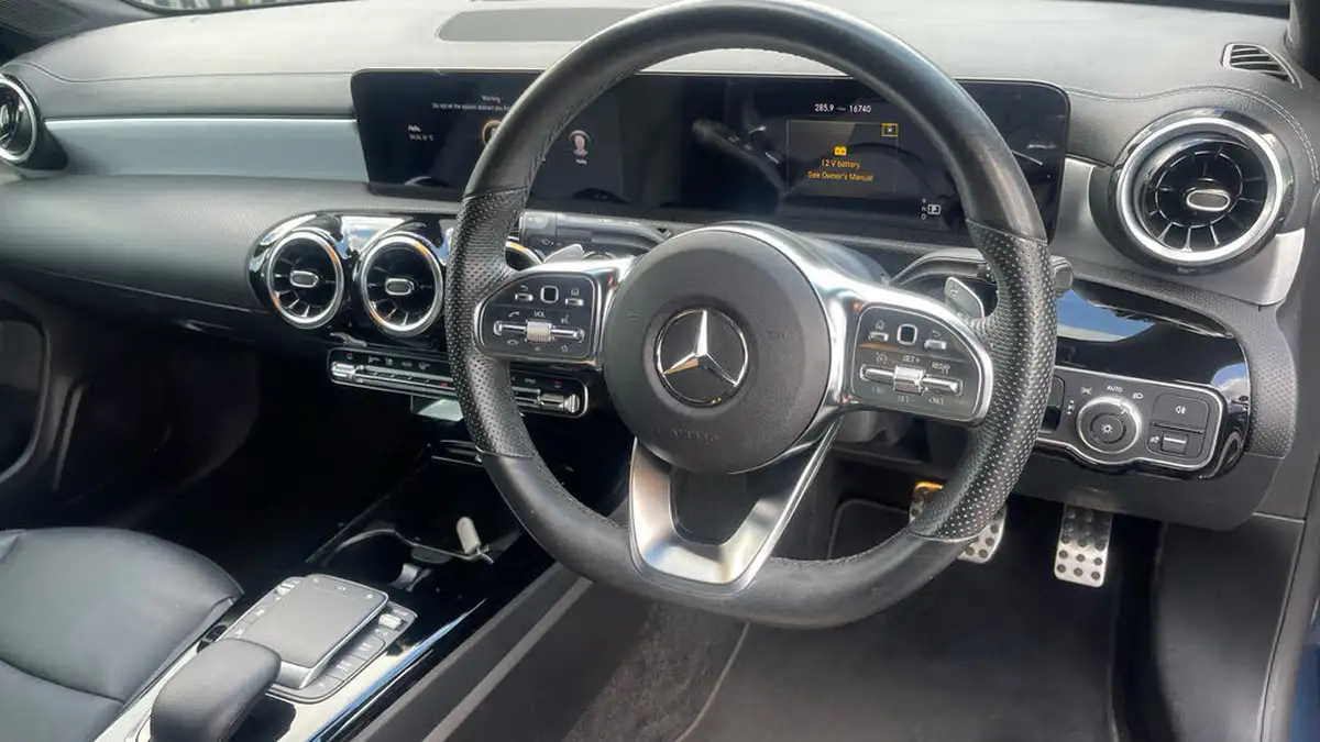 2021-mercedes-benz-cla-big-8