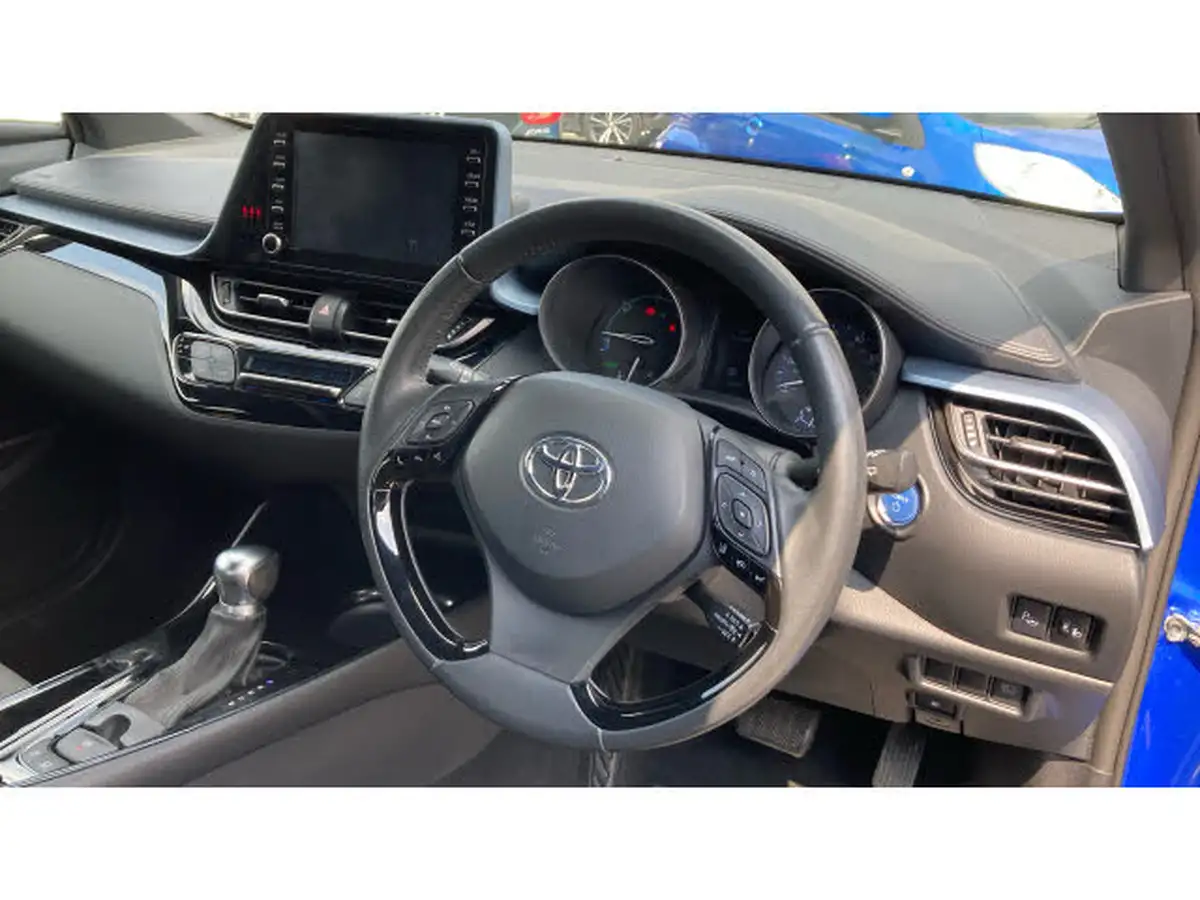 2022-toyota-c-hr-18-vvt-i-design-big-5