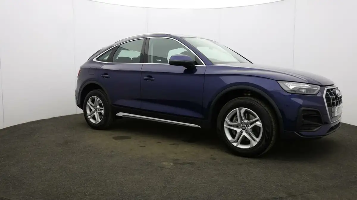 2022-audi-q5-20-45-tfsi-sportback-big-39