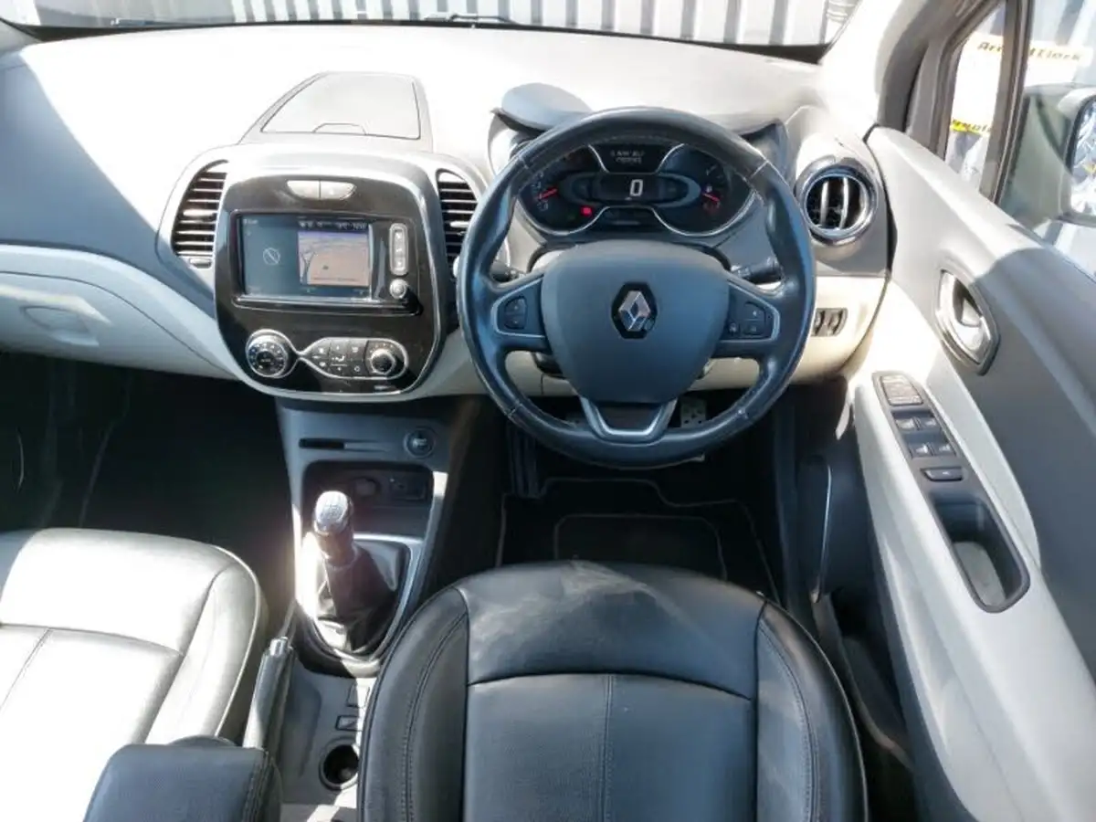 2019-renault-captur-09-tce-gt-line-big-6