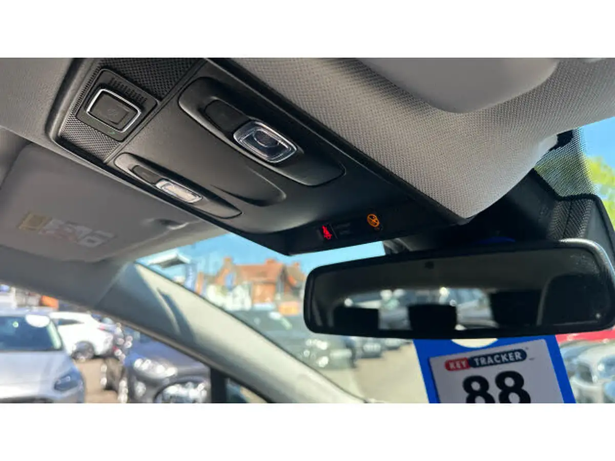 2024-renault-captur-16-techno-145ps-full-big-73