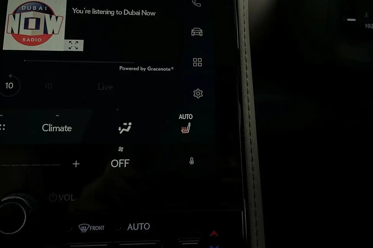 2025-lexus-lbx-15-premium-plus-big-23