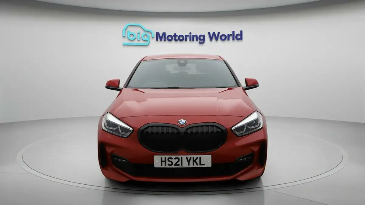 2021-bmw-1-series-20td-118d-m-sport-lcp-big-2