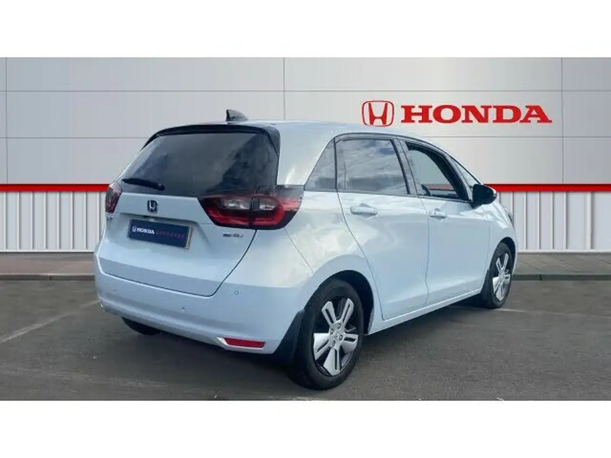 2022-honda-jazz-15-i-mmd-ex-107ps-big-11