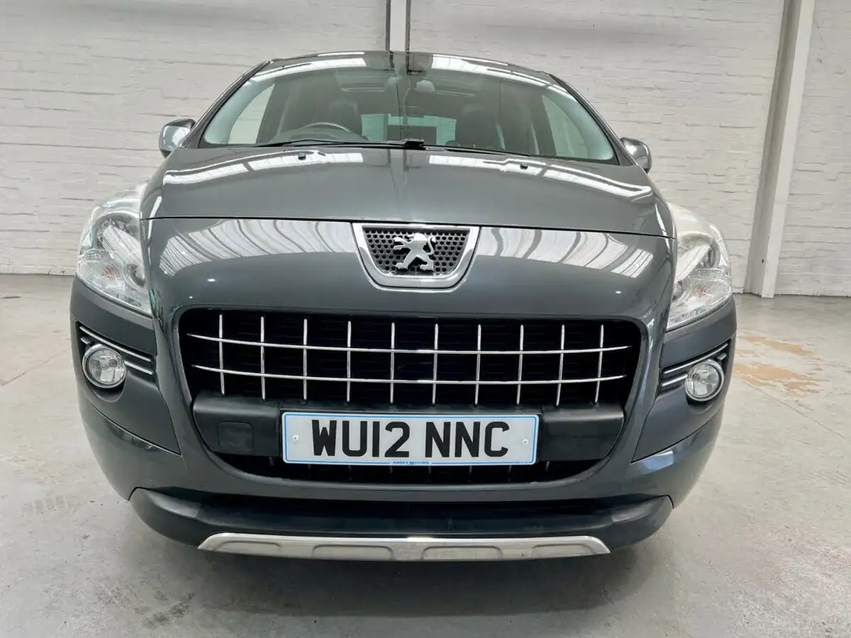 2012-peugeot-3008-crossover-16td-sportium-big-3