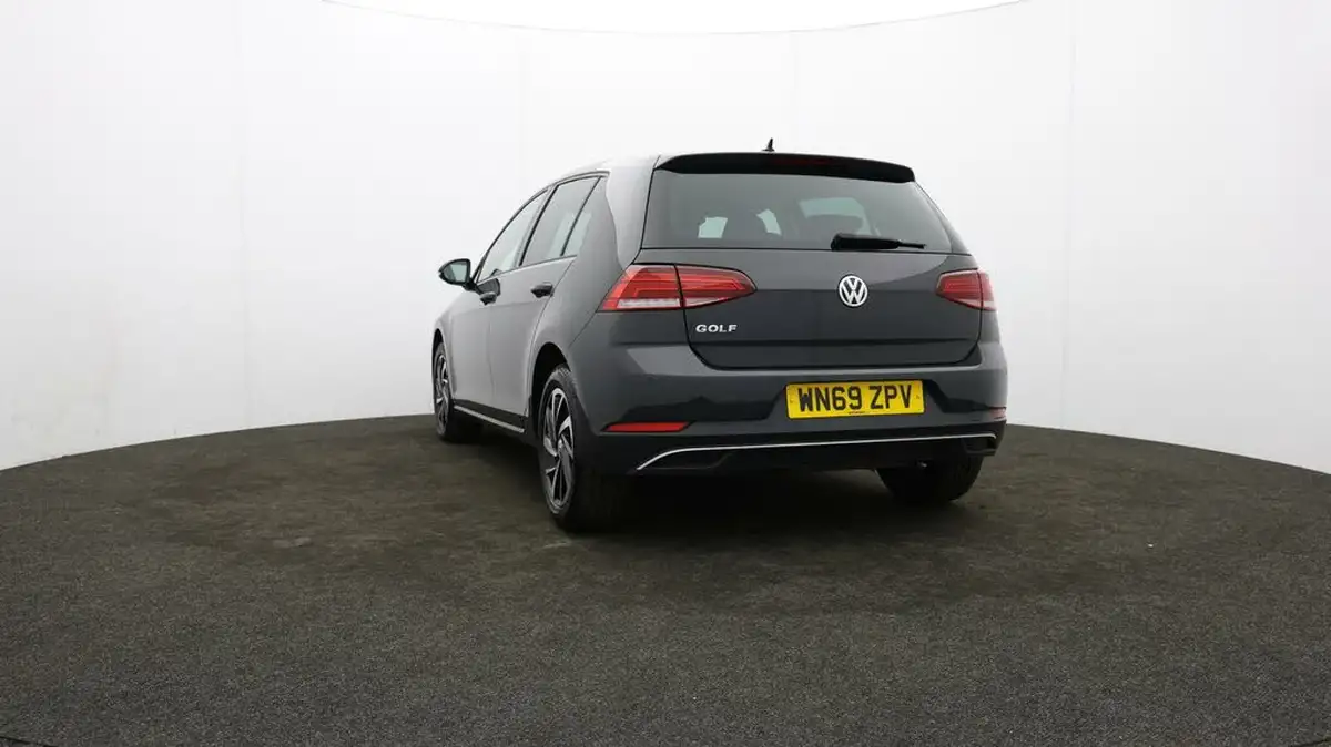 2019-volkswagen-golf-16tdi-match-edition-hatchback-big-78