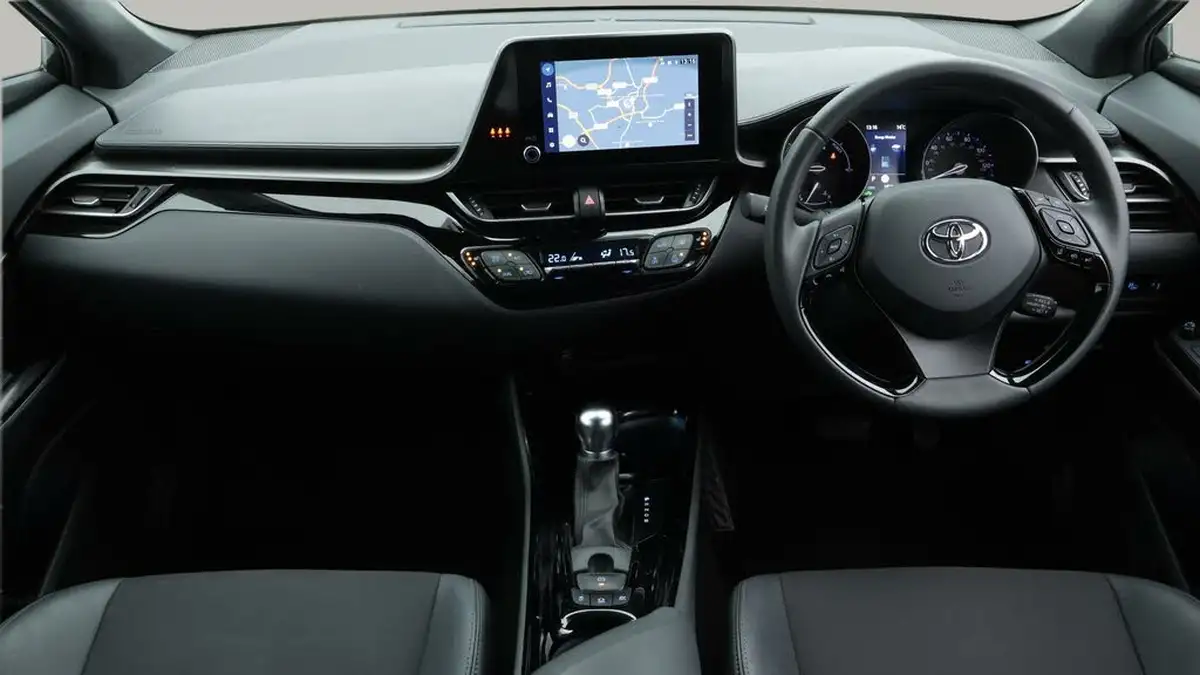 2022-toyota-c-hr-18-vvt-i-design-big-13