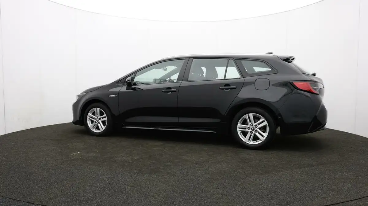 2020-toyota-corolla-18-vvt-i-icon-tech-spare-wheel-touring-sports-5d-big-71