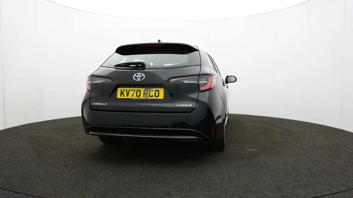 2020-toyota-corolla-18-vvt-i-icon-tech-spare-wheel-touring-sports-5d-big-75