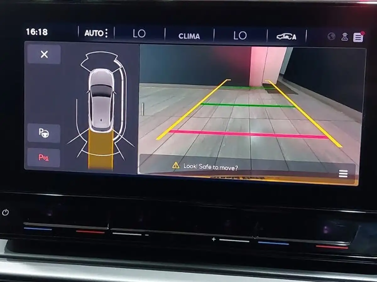 2020-seat-leon-15-etsi-fr-first-edition-hatchback-big-10