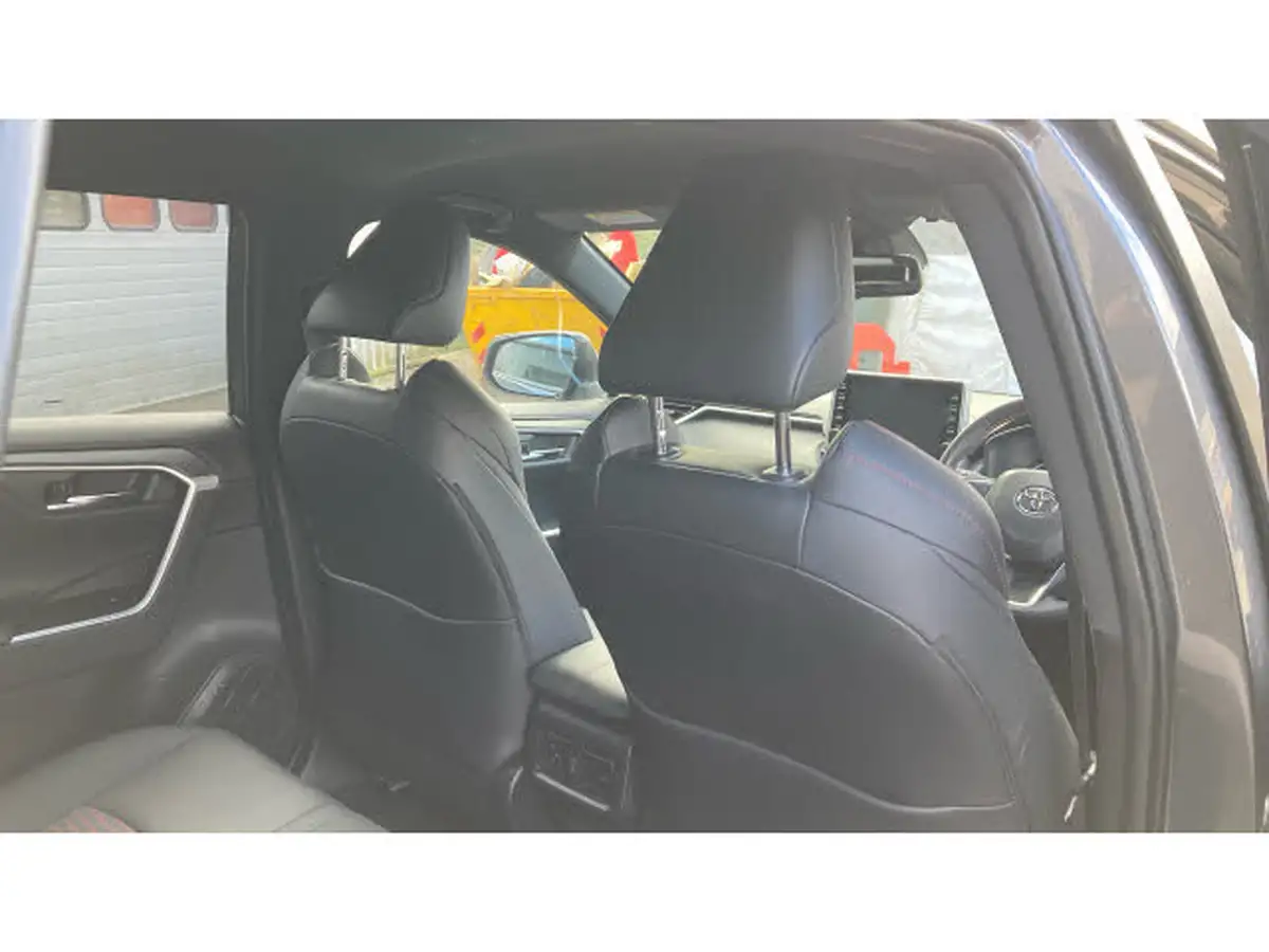 2022-toyota-rav4-25-vvt-i-design-302bhp-plug-in-big-19