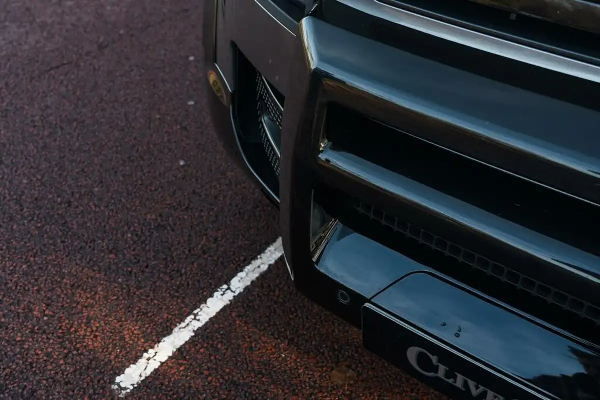 2021-land-rover-110-defender-30-d250-hse-big-3