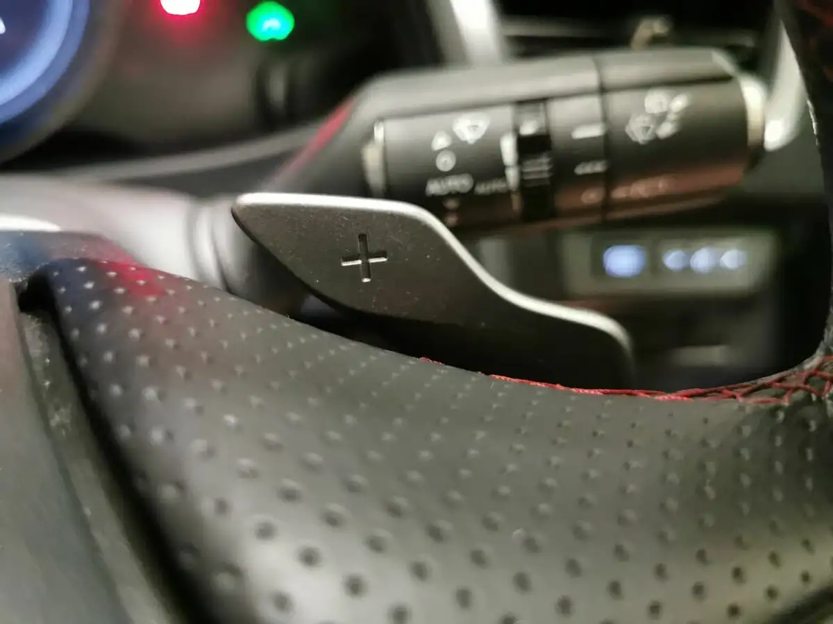 2021-lexus-ux-250h-20-f-sport-premium-pack-without-navigation-big-23