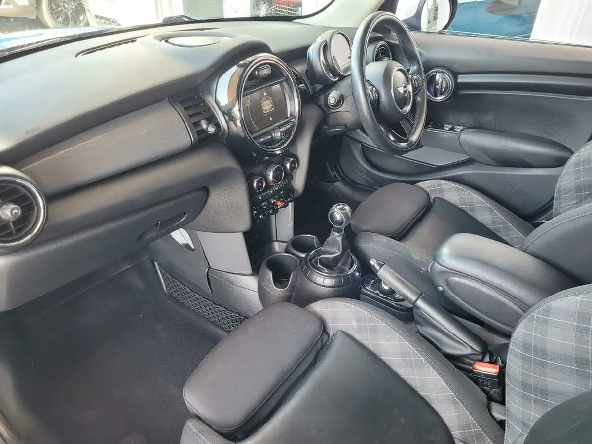 2016-mini-cooper-15td-cooper-d-ss-hatchback-5d-big-8