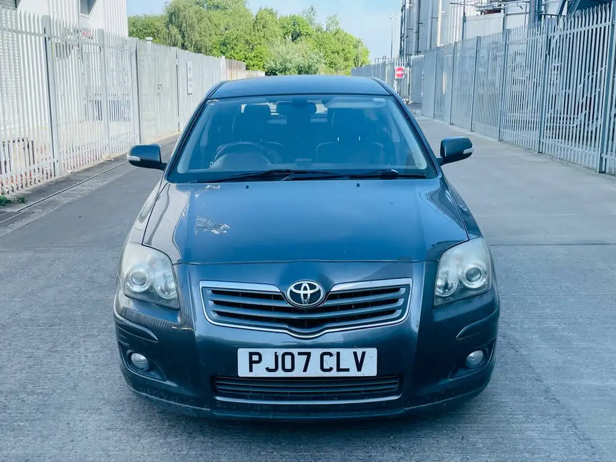 2007-toyota-avensis-20-t-spirit-hatchback-5d-auto-big-1