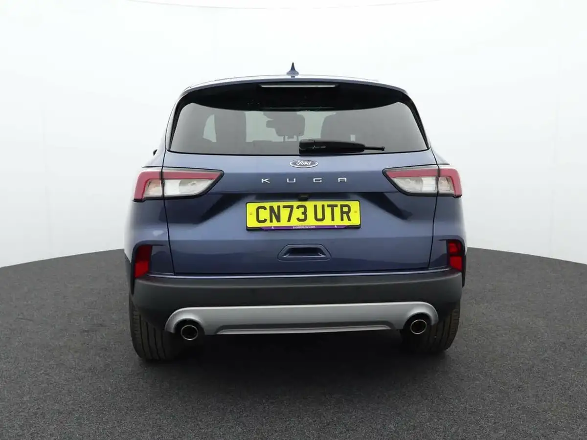 2023-ford-kuga-15t-titanium-edition-big-3