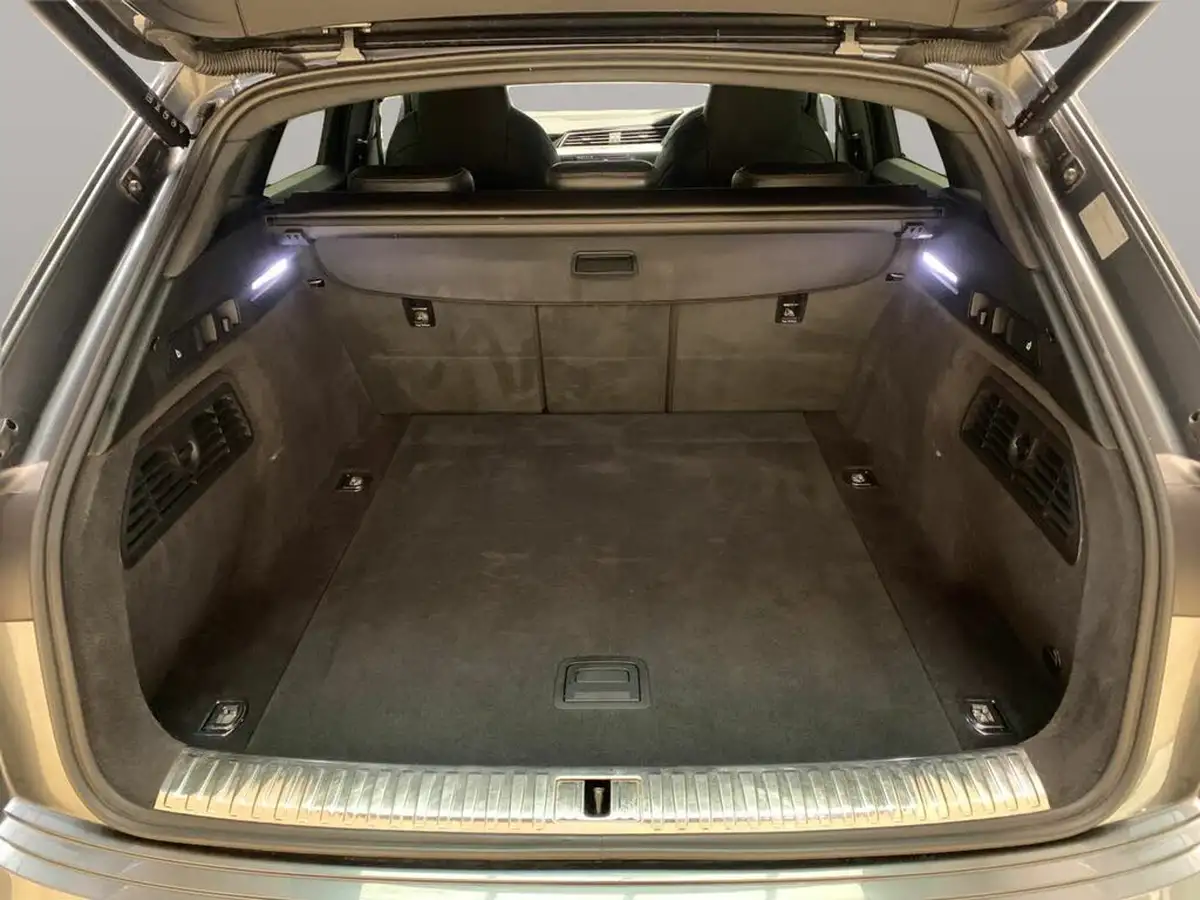 2021-audi-e-tron-50e-vorsprung-station-wagon-big-41