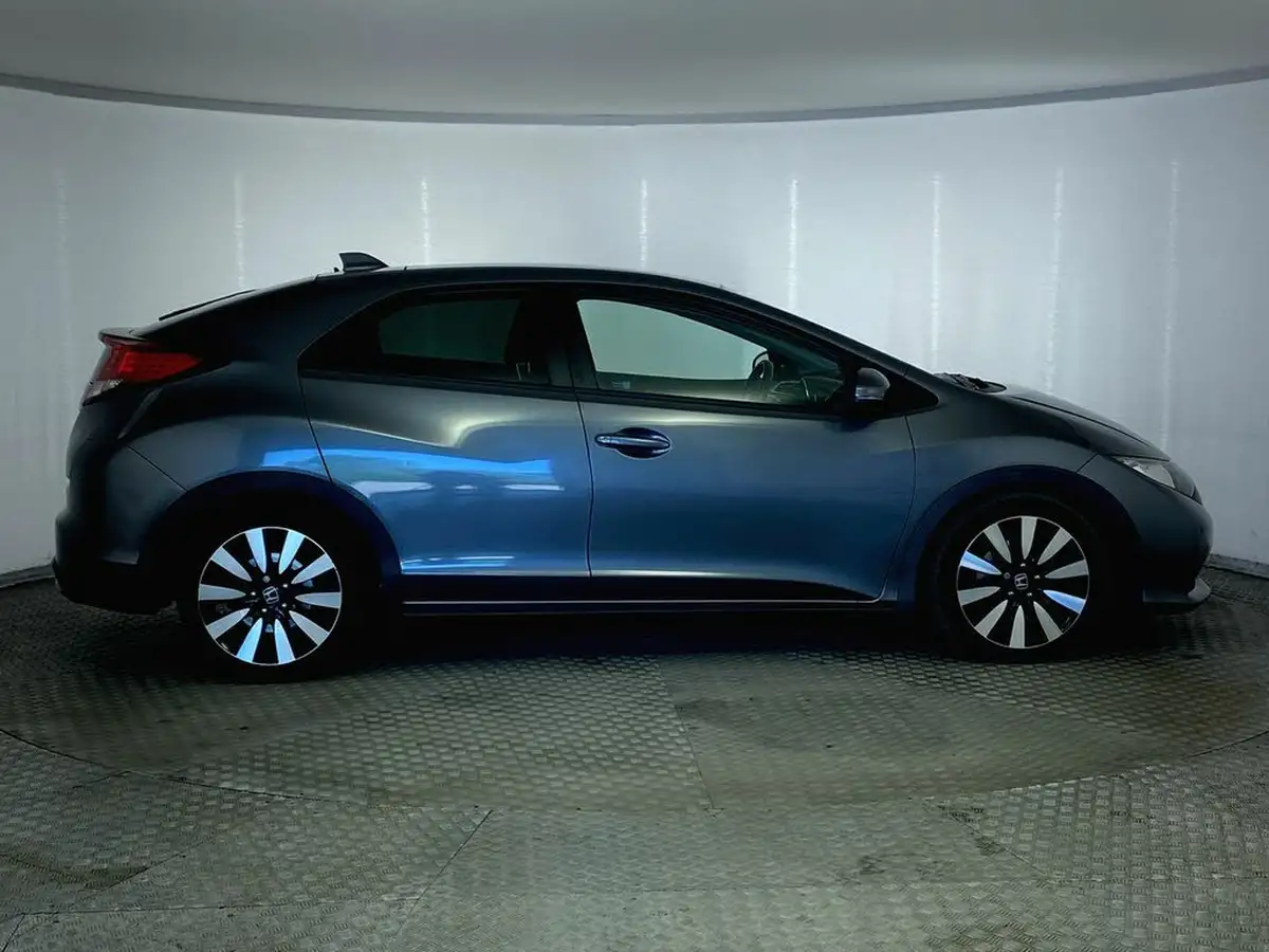 2014-honda-civic-18-sr-hatchback-big-7