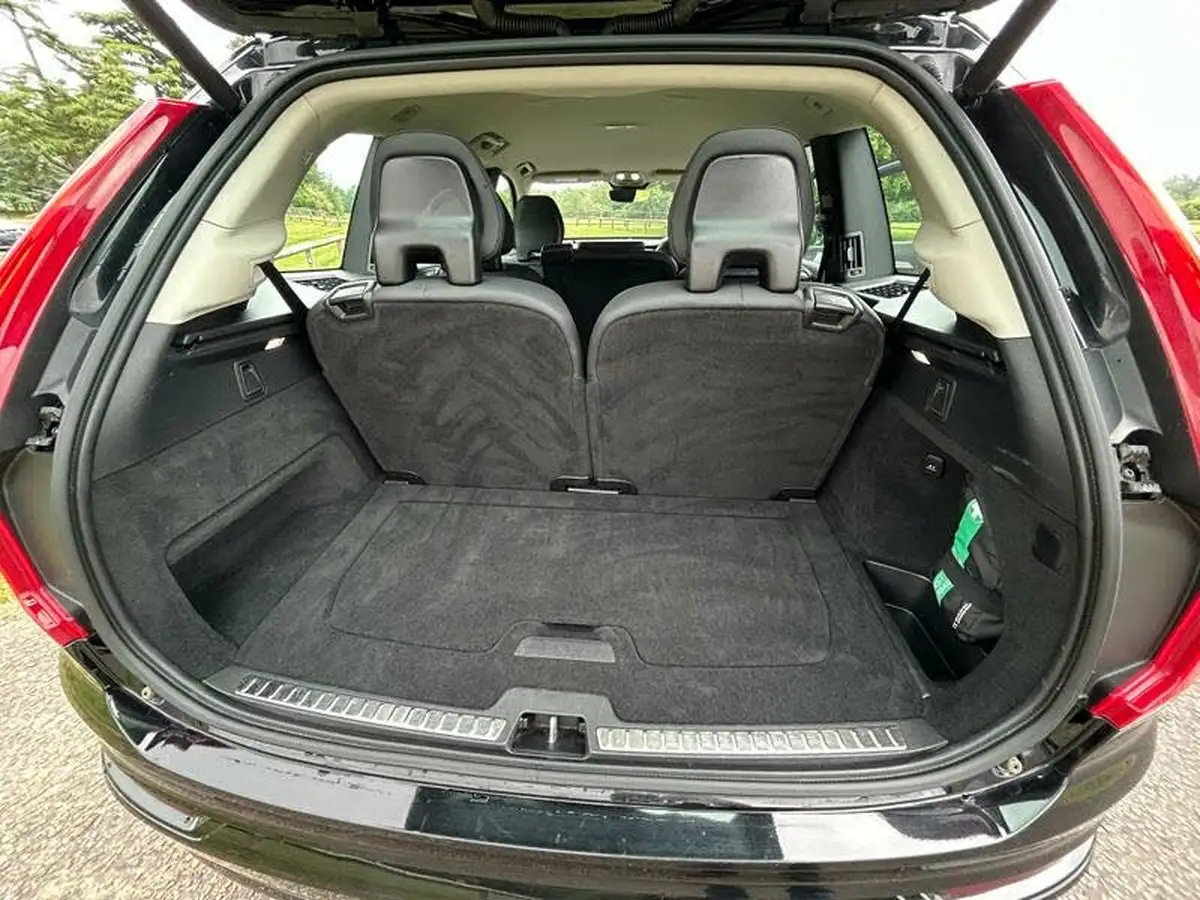 2023-volvo-xc90-20-b5-core-big-20
