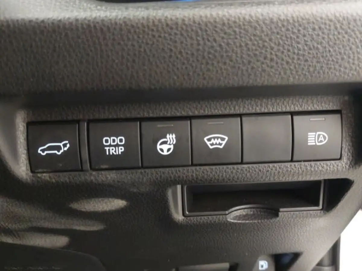 2023-suzuki-across-25-no-trim-big-18