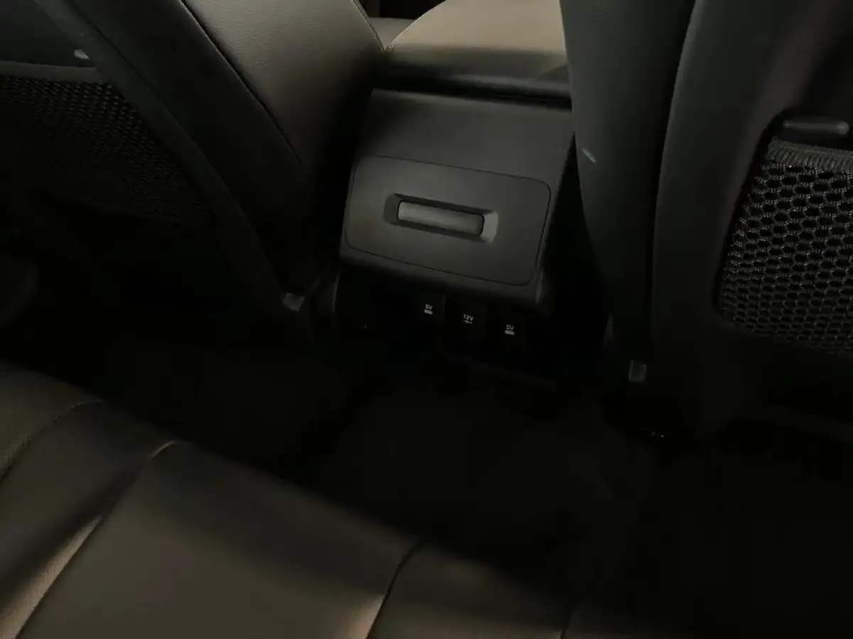 2019-jaguar-i-pace-ev400-s-big-21