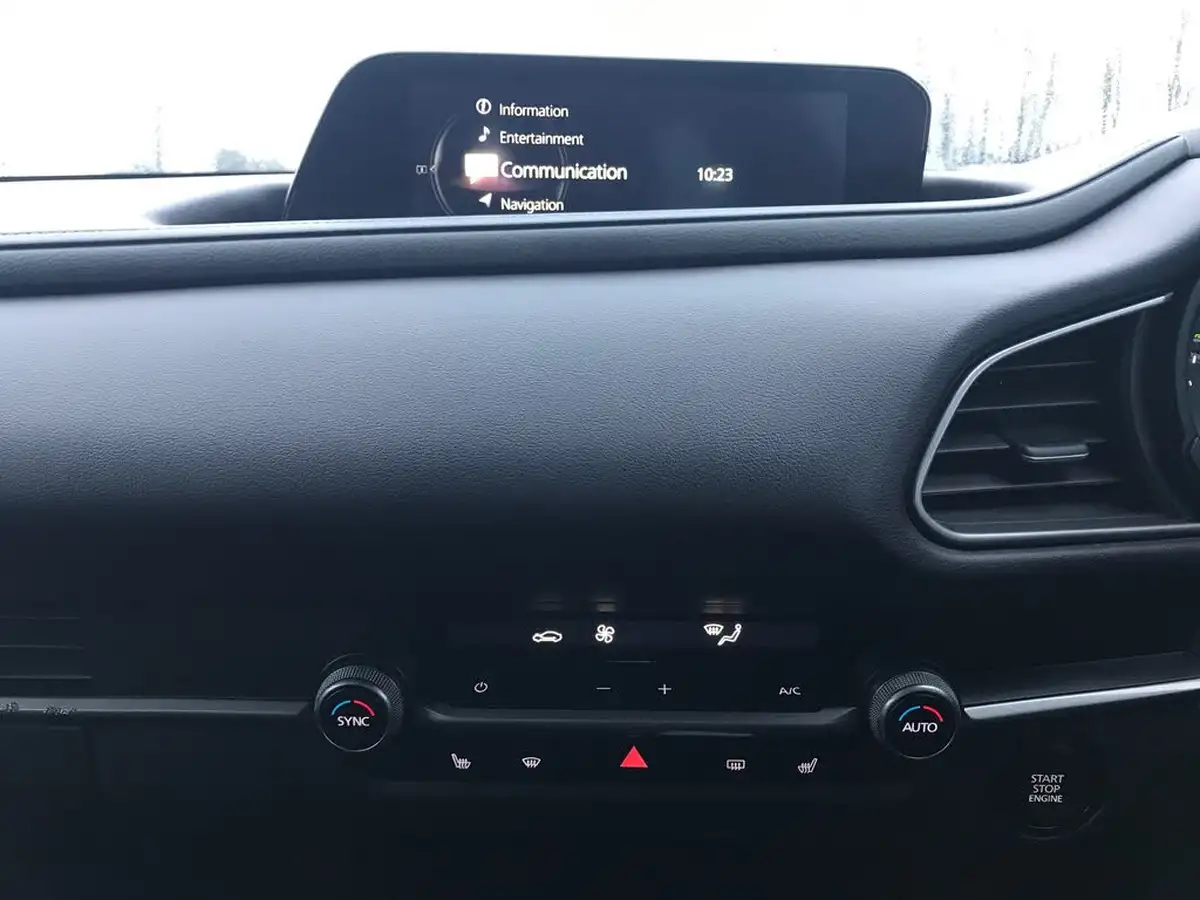 2022-mazda-cx-30-20-e-skyactiv-g-se-l-lux-big-15