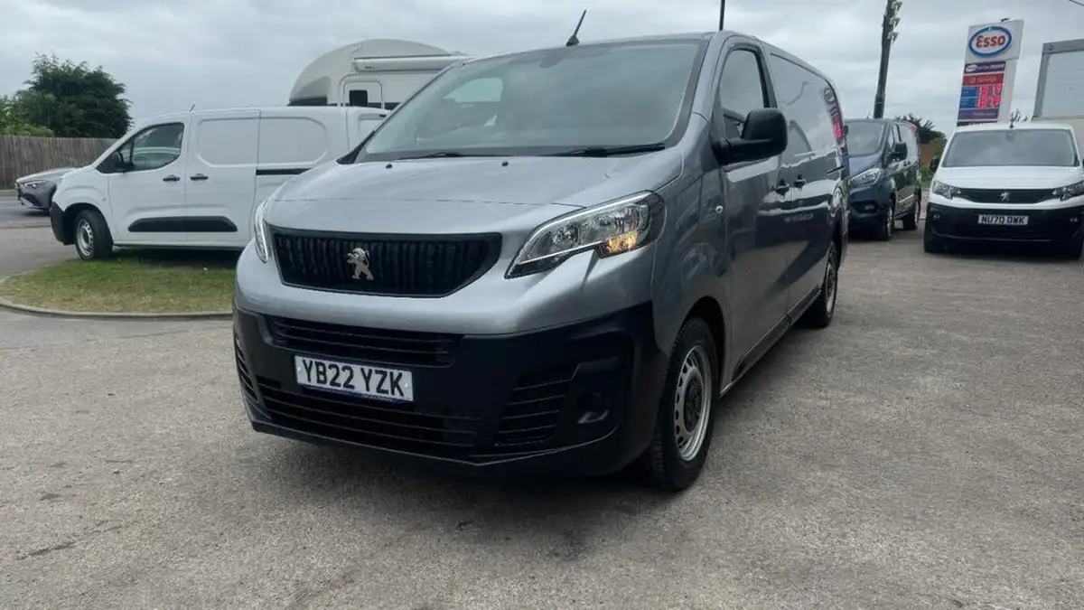 2022-peugeot-expert-20-bluehdi-professional-premium-long-1400-big-10