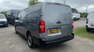 2022-peugeot-expert-20-bluehdi-professional-premium-long-1400-small-21