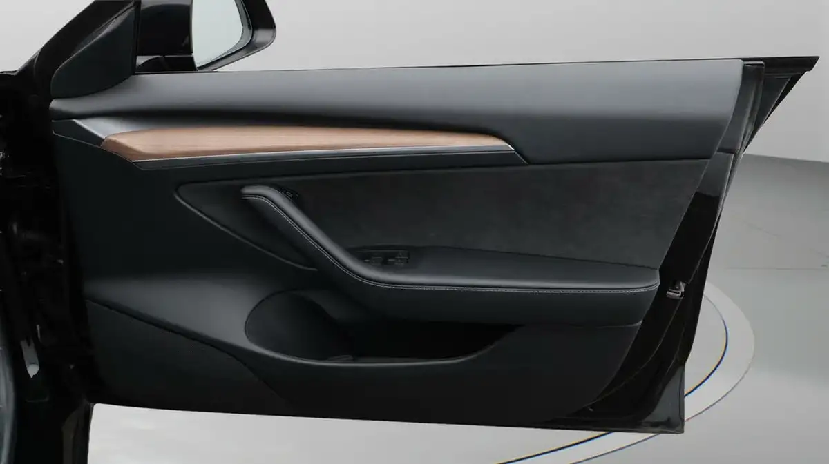 2022-tesla-model-3-e-long-range-big-15