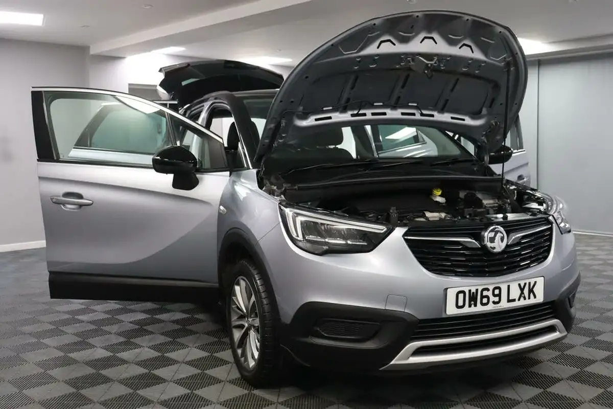 2020-vauxhall-crossland-x-12-griffin-110ps-big-14