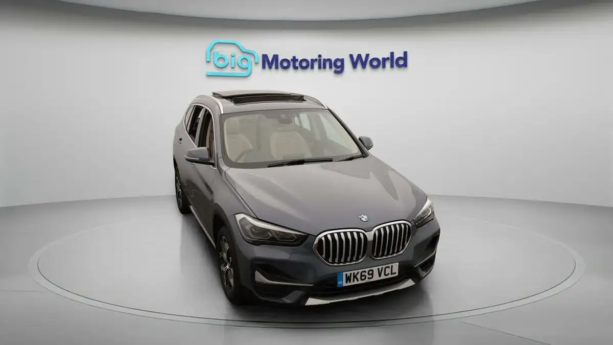 2019-bmw-x1-20-xdrive20i-xline-big-20