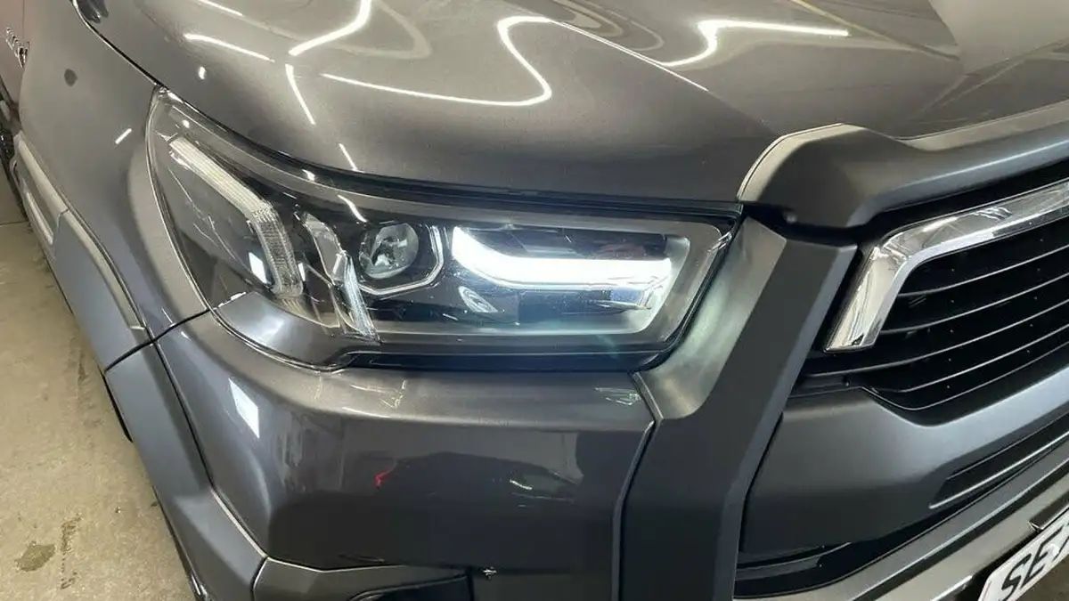 2021-toyota-hi-lux-28d-4d-invincible-x-204hpeu6dt-e-auto-big-21