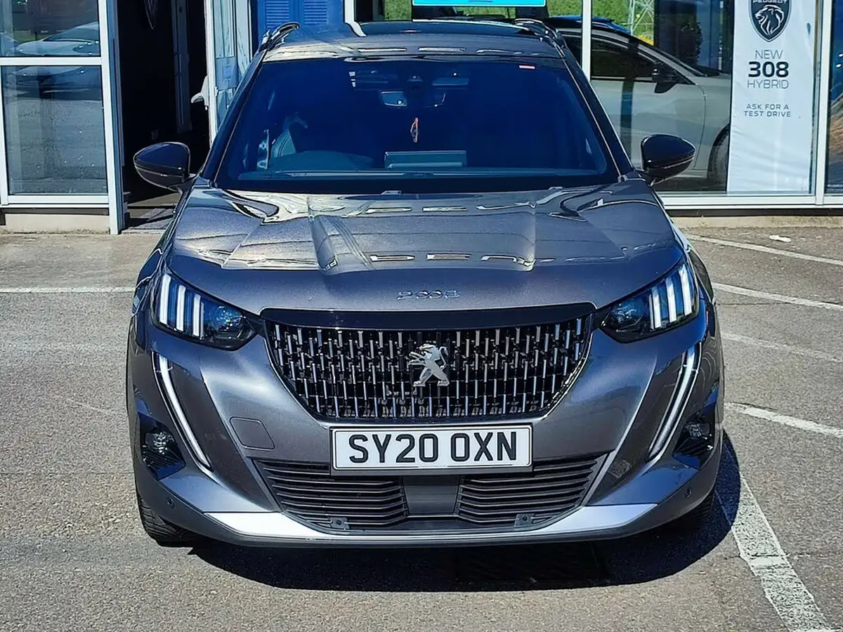 2020-peugeot-2008-suv-12-puretech-gt-line-big-7