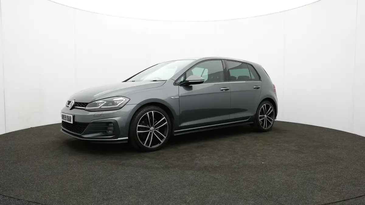 2017-volkswagen-golf-20tdi-gtd-ss-hatchback-5d-big-61