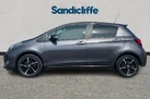 2016-toyota-yaris-133-design-bi-tone-small-6
