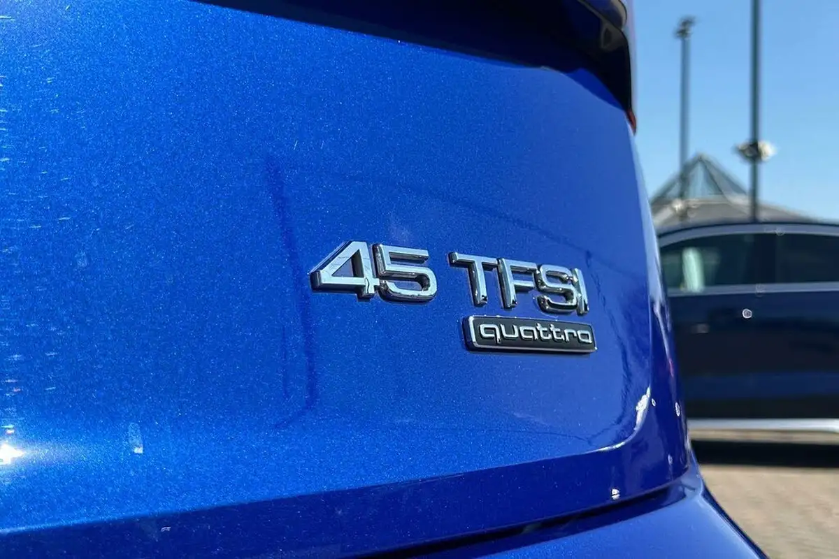 2022-audi-q5-20-45-tfsi-s-line-sportback-big-16