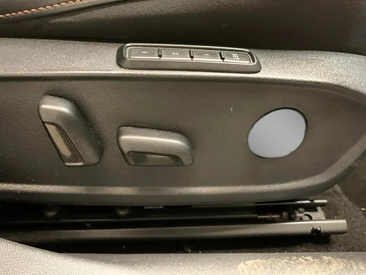2021-cupra-formentor-20-tsi-vz2-big-33