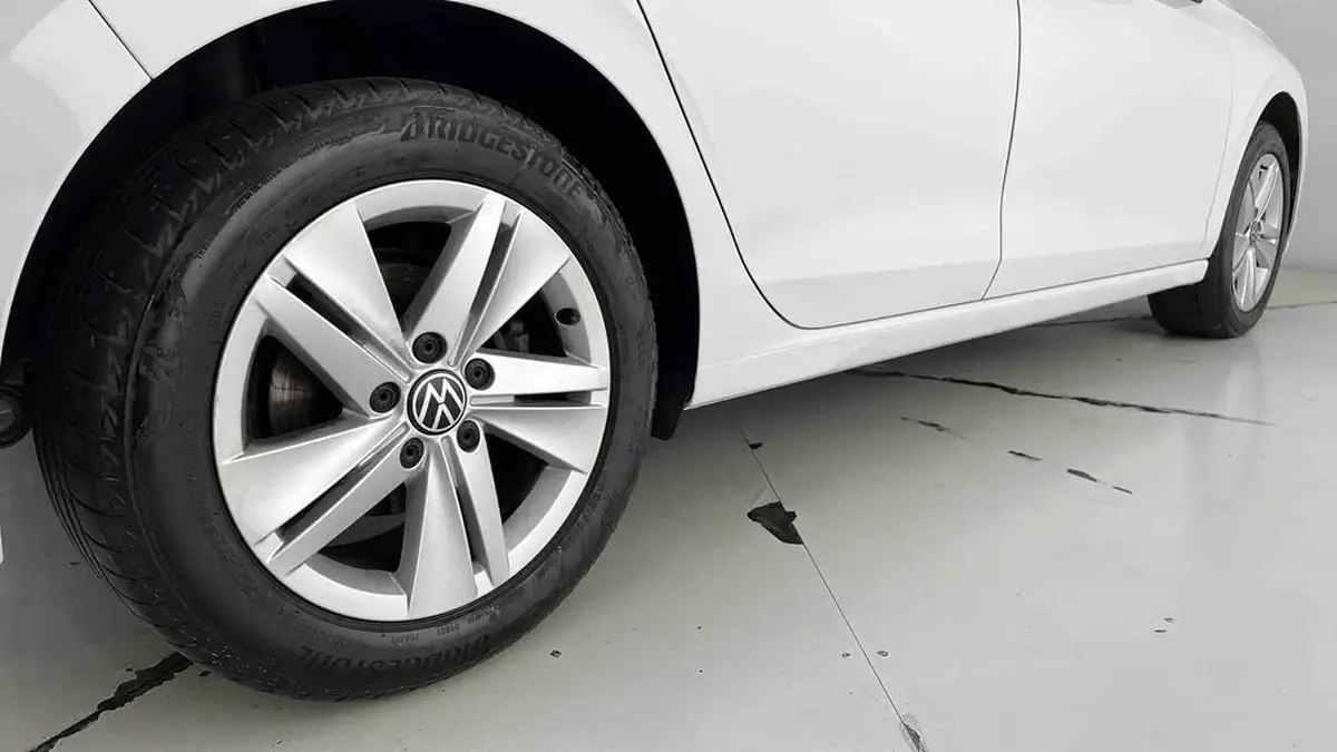2020-volkswagen-golf-15-tsi-life-150ps-hatchback-big-28